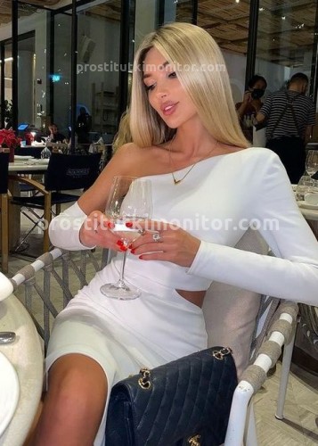 Лина, Г. Керчь